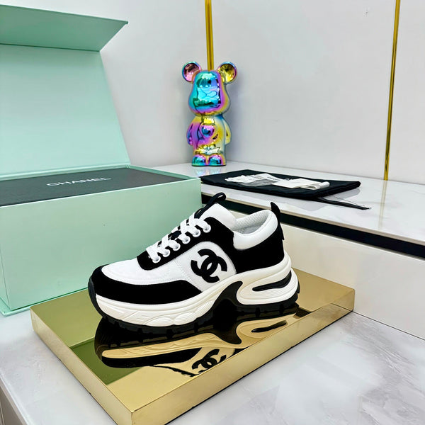 CC 25 Sneaker Black White Cowhide 331171