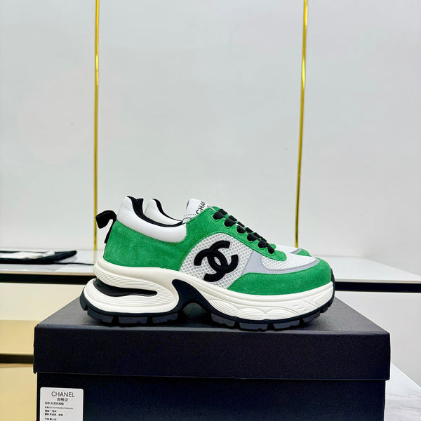 CC 25 Sneaker Green White Cowhide 331180