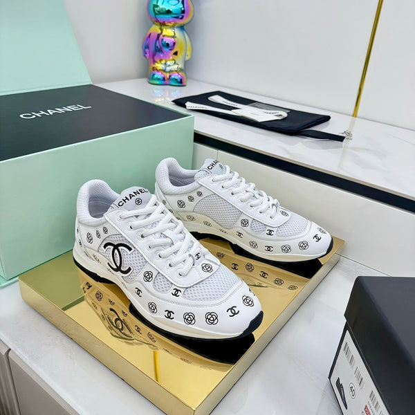 CC 25 Sneaker White Cowhide 331211