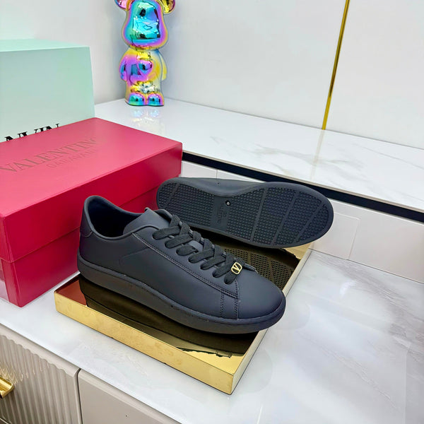 VT 25 Royco Sneaker Navy Blue Cowhide 331394