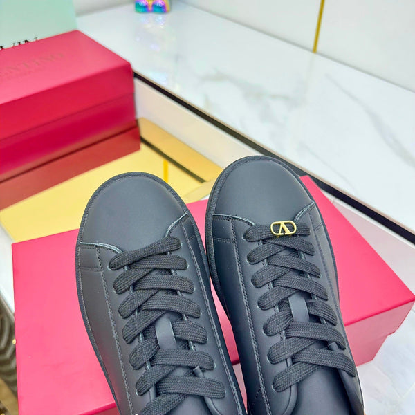 VT 25 Royco Sneaker Navy Blue Cowhide 331394