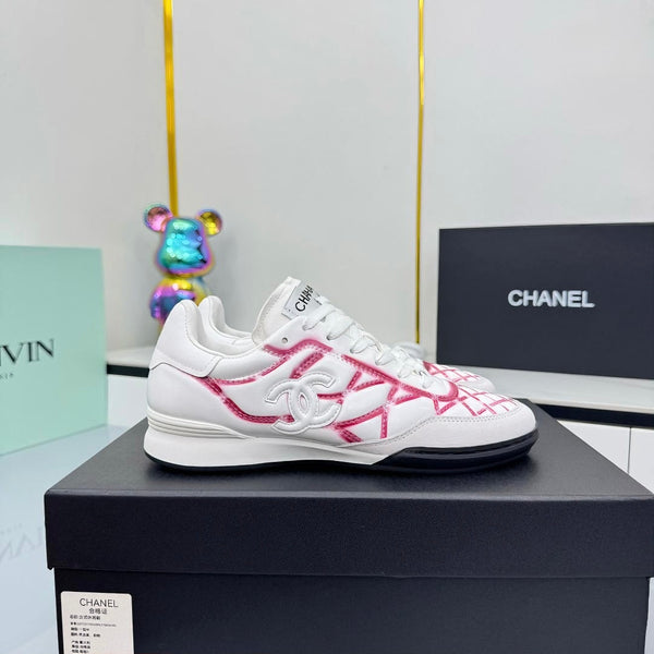 CC 25 Trainers White & Pink Cowhide 413834