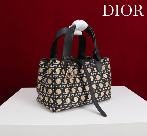 CD Toujours Small Bag 23 Diamond Black Beige Leather 280283