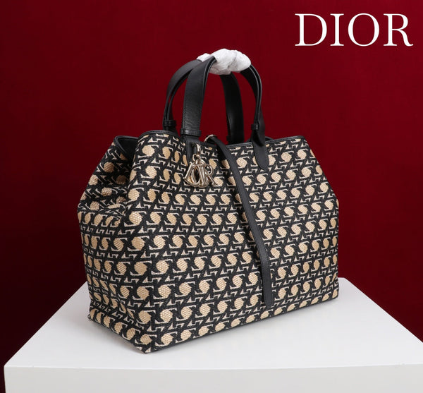 CD Toujours Bag 37 Diamond Black Beige Leather