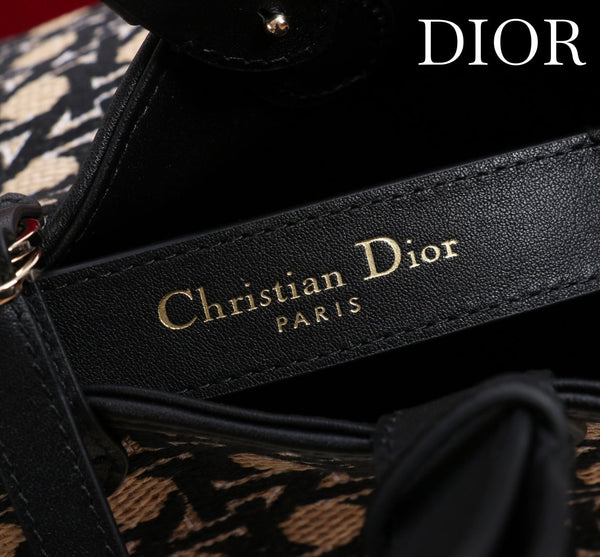 CD Toujours Bag 37 Diamond Black Beige Leather