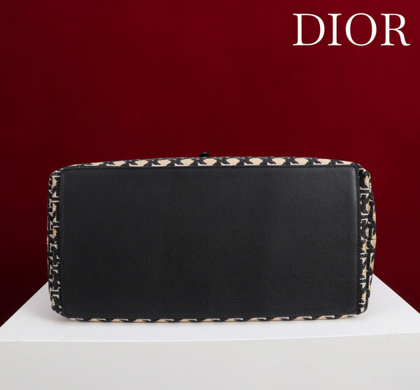 CD Toujours Bag 37 Diamond Black Beige Leather