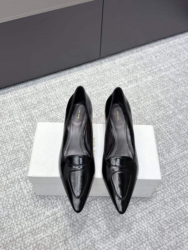 The Row Viv Kitten Pumps 3.5cm Black Sheepskin 451299