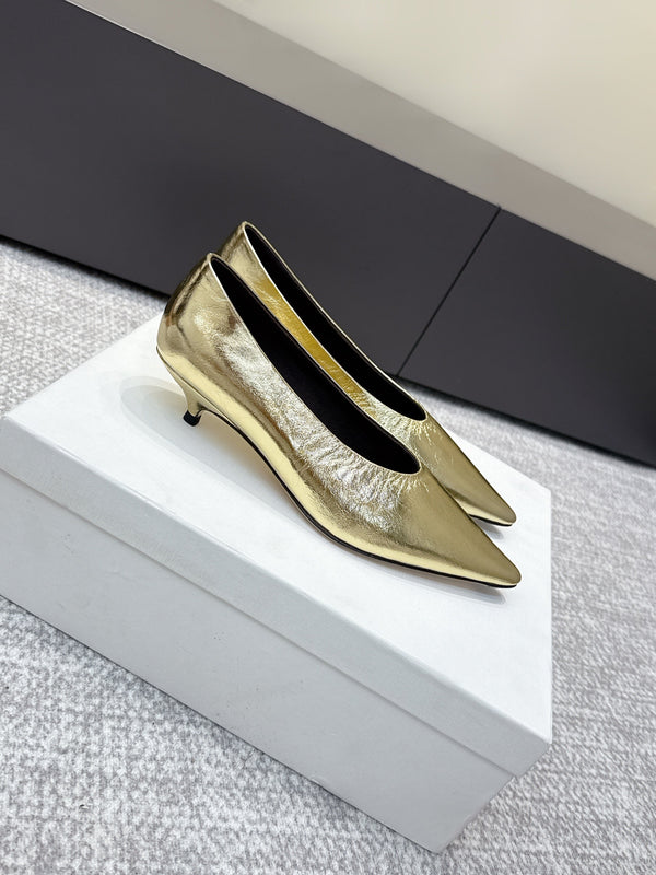 The Row 25ss TR Kitten heel Pointed Toe Shoes 35mm Gold Metallic Sheepskin 451306
