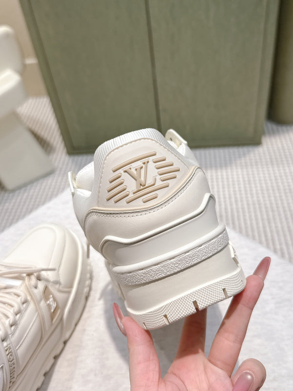 LV Trainer Maxi Sneakers White Calfskin Mesh 515198