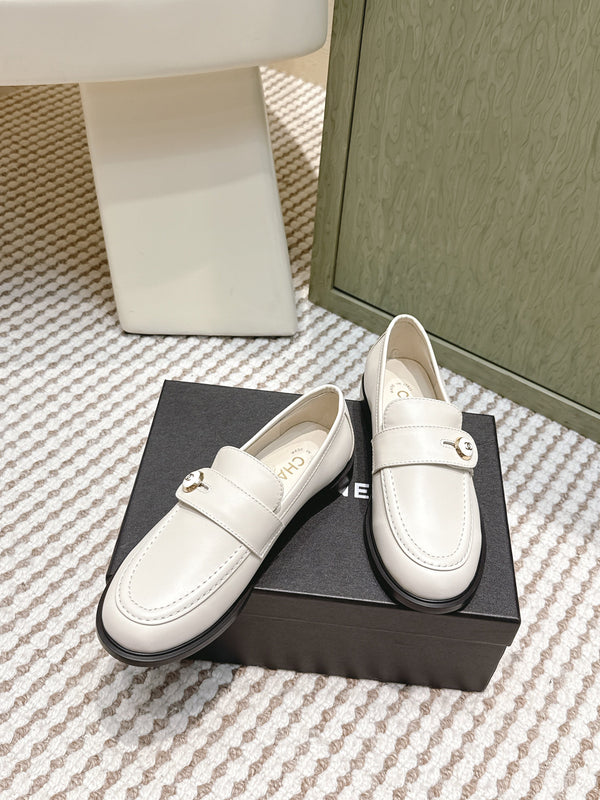 CC Mocassins 26SS 3cm Cuir de vachette blanc 653492