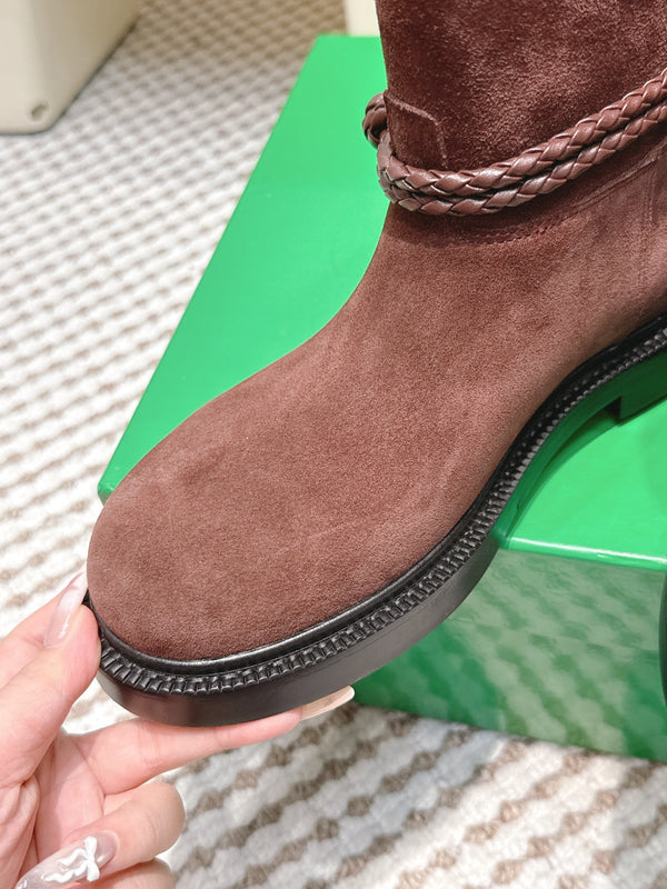 BV James Ankle Boot Brown Suede 548536