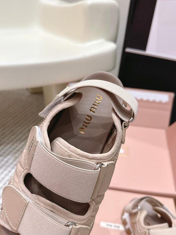 Miu Miu Sandales Velcro Nylon Daim Marron Clair 26 632331