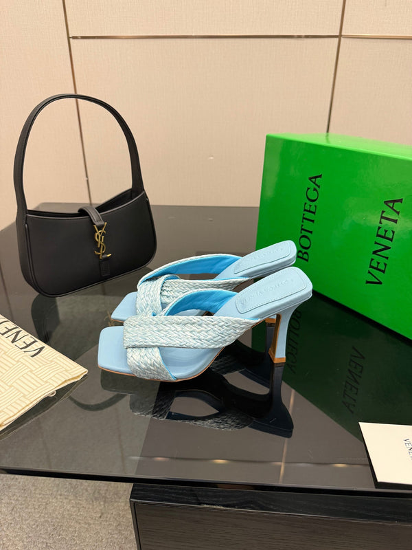 BV 26s Heeled Sandals 9.5cm Light Blue Calfskin Raffia
