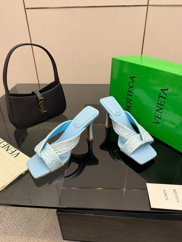 BV 26s Heeled Sandals 9.5cm Light Blue Calfskin Raffia