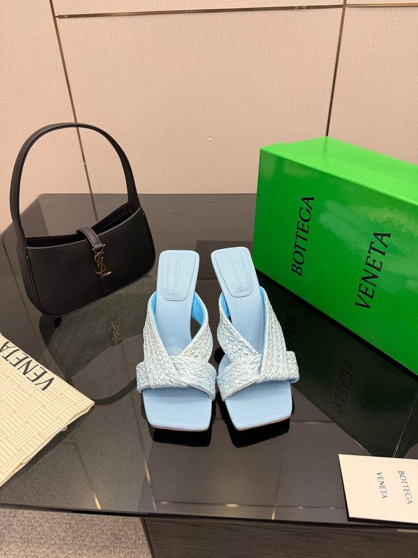 BV 26s Heeled Sandals 9.5cm Light Blue Calfskin Raffia