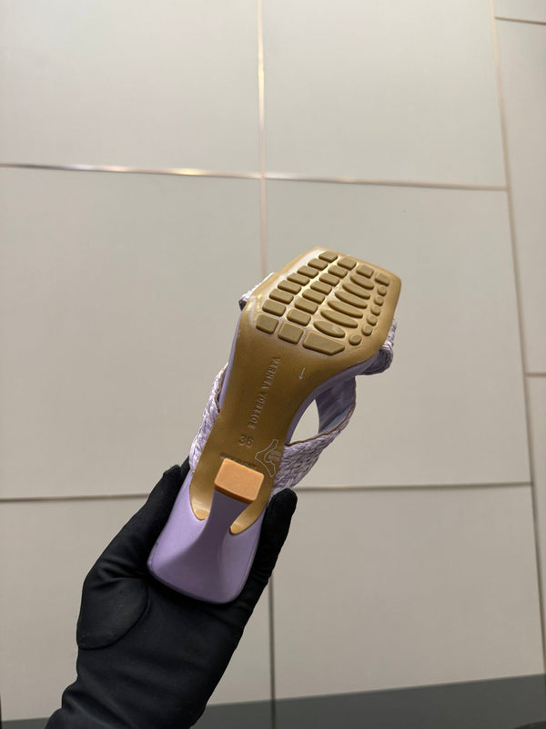 BV 26s Heeled Sandals 9.5cm Light Purple Calfskin Raffia