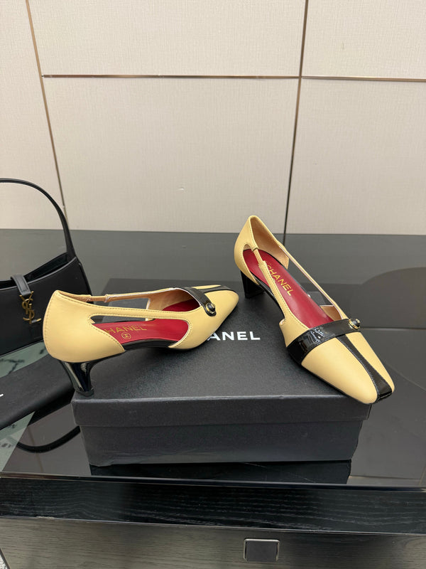 CC 26P Slingback 5cm Beige Black Lambskin Patent Leather 791608