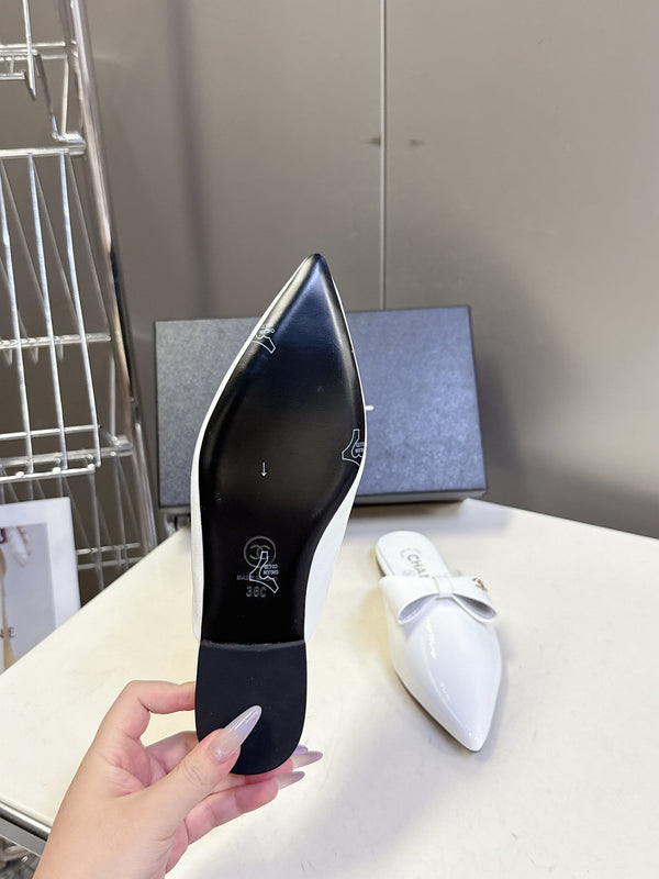 CC 25 Mules White Calfskin Patent Leather 353926