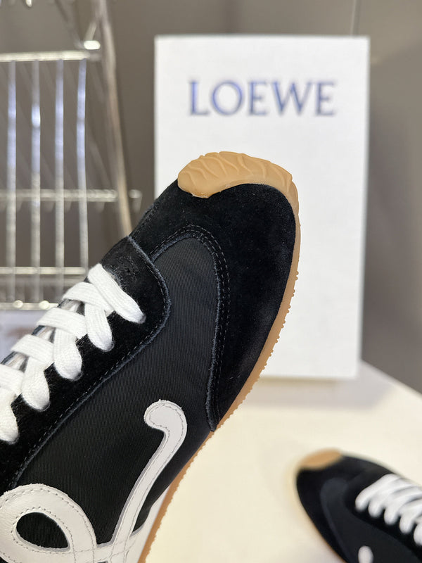 Loewe Ballet Runner 2.0 Sneaker Black Suede Shearing 536832