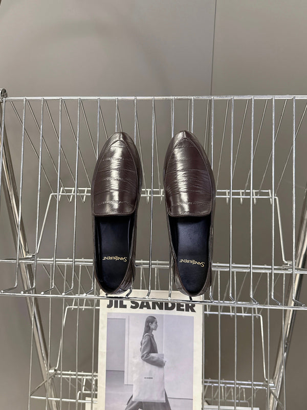 Mocassins YSL 26s Cuir Gaufré Marron Foncé 635586