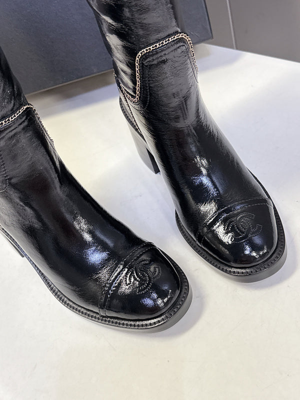 CC 26s Chain-Embellished Long Boots Black Glossy Lambskin 948052