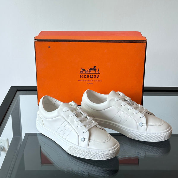 HM Sneaker White Calfskin 523027