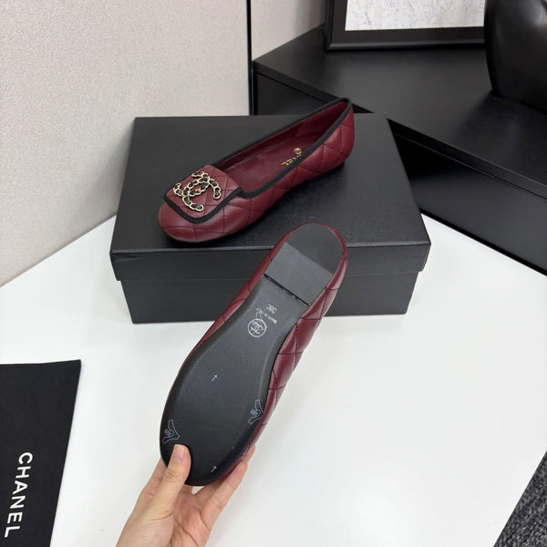 CC 25 Ballet Flat Large Logo Burgundy Quilted Calfskin
