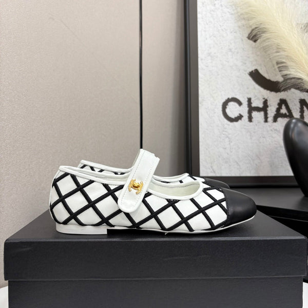 CC 25 Mary Jane Black White Quilted Calfskin