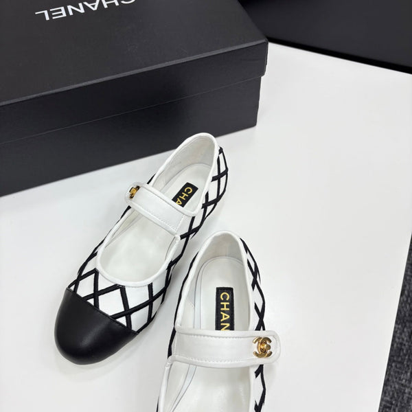 CC 25 Mary Jane Black White Quilted Calfskin