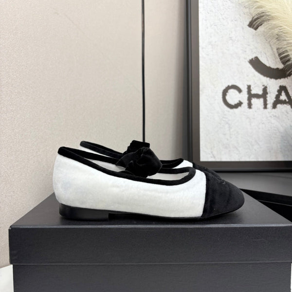CC 25 Mary Janes In Black White Velvet And Sheepskin 352464