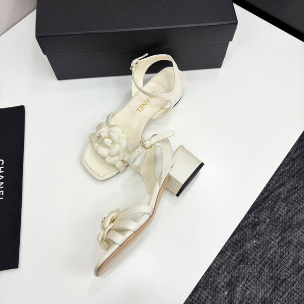 CC 25 Camellia Open Heel Sandals 50mm Ivory Sheepskin And Fabric 368812