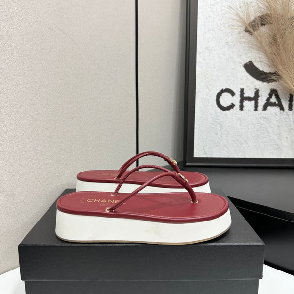 CC 26s Platform Thong Sandals Burgundy Lambskin 817604