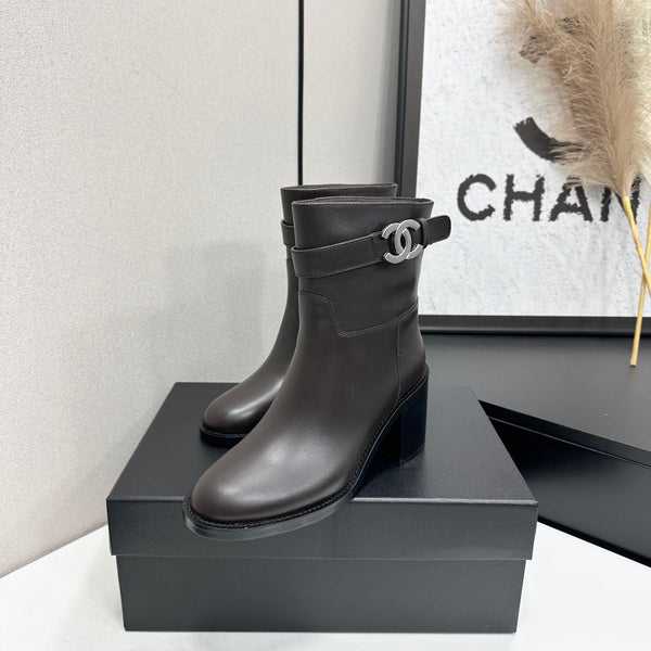 CC FW 2026 Ankle Boot Dark Coffee Cowhide 925669