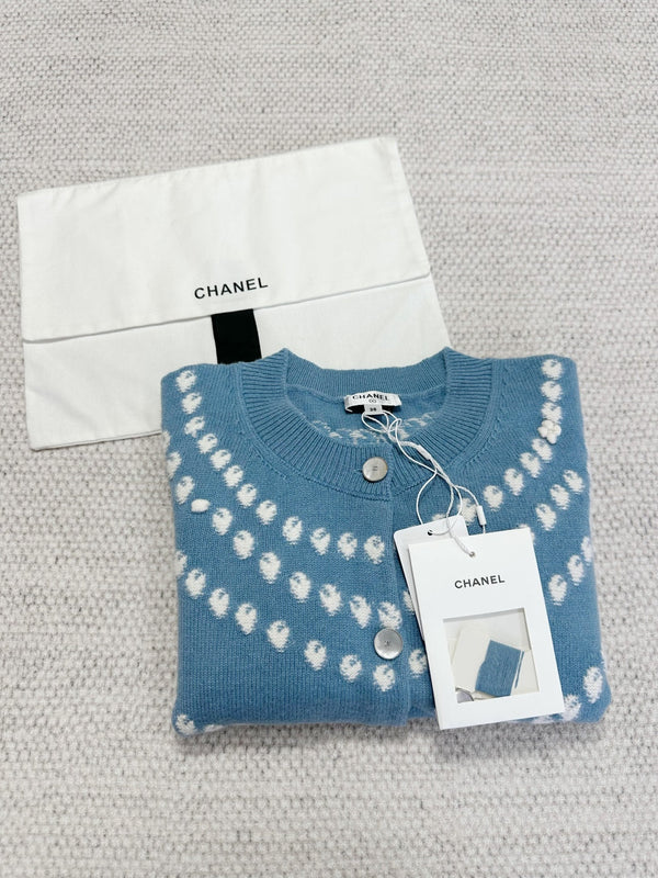 Cardigan 25 perles en cachemire bleu