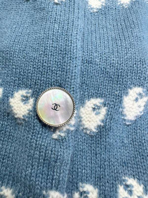 Cardigan 25 perles en cachemire bleu