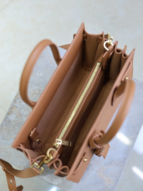 Sac De Jour Nano 26cm Brown Grain Cowhide GHW