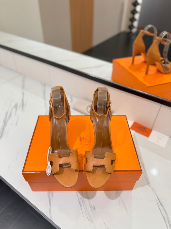 Sandali con tacco HM Joy in pelle di vacchetta marrone 294902