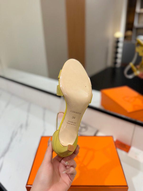 Sandali con tacco HM Joy 65mm in pelle di vacchetta gialla piatta 294929