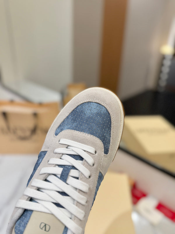 VT 25S Baskets décontractées Gris Clair Bleu Daim Peau de vache 560752