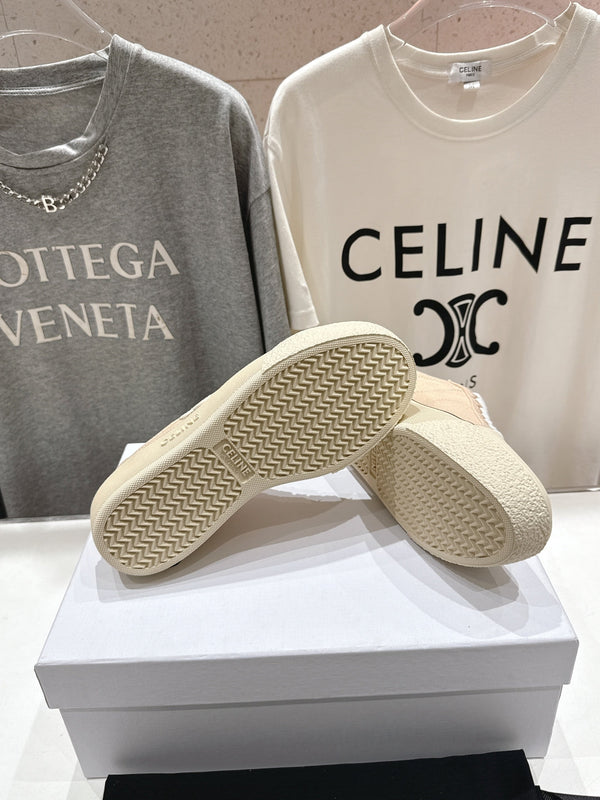 CELINE 25C Trainer Sneaker Sofr Apricot Canvas 236761