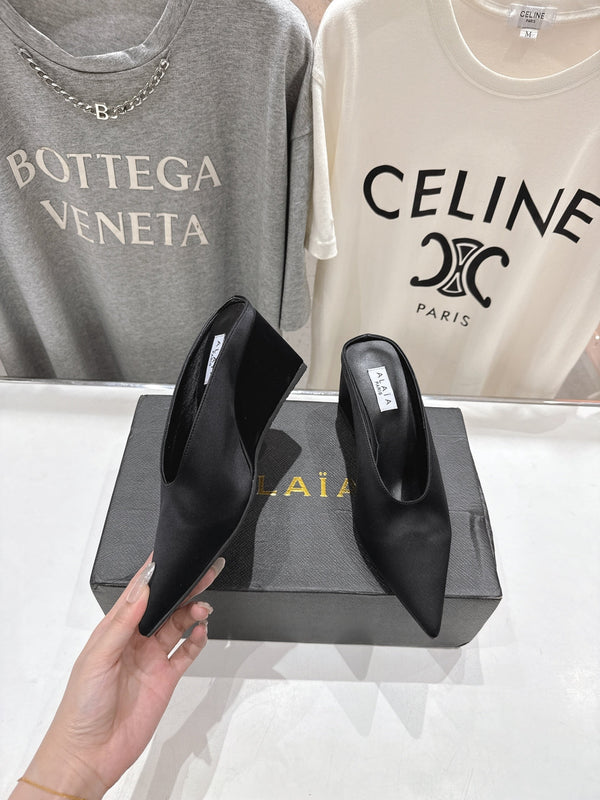 Alaia 25 Cube Wedge Mules Black Silk Sheepskin 300084