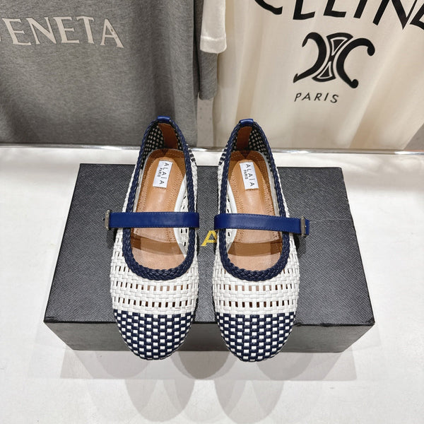 ALAIA MARY JANE FLATS in pelle di vitello intrecciata blu navy mix bianco