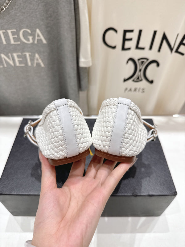 ALAIA MARY JANE FLATS white woven calfskin pattent