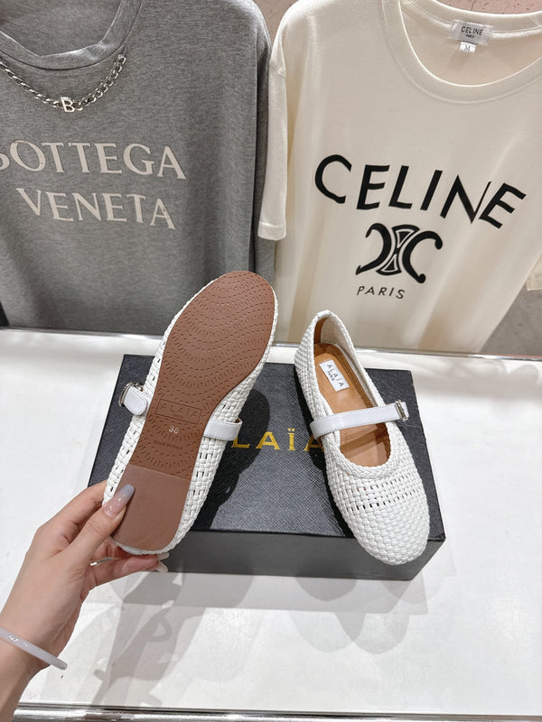 ALAIA MARY JANE FLATS white woven calfskin pattent