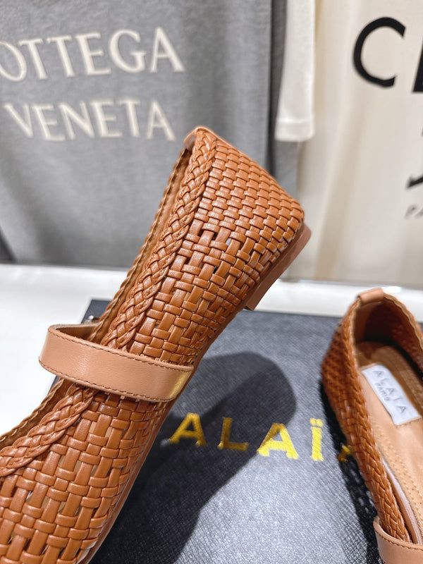 ALAIA MARY JANE FLATS brown woven calfskin pattent