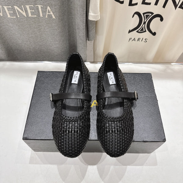 ALAIA MARY JANE FLATS in pelle di vitello intrecciata nera
