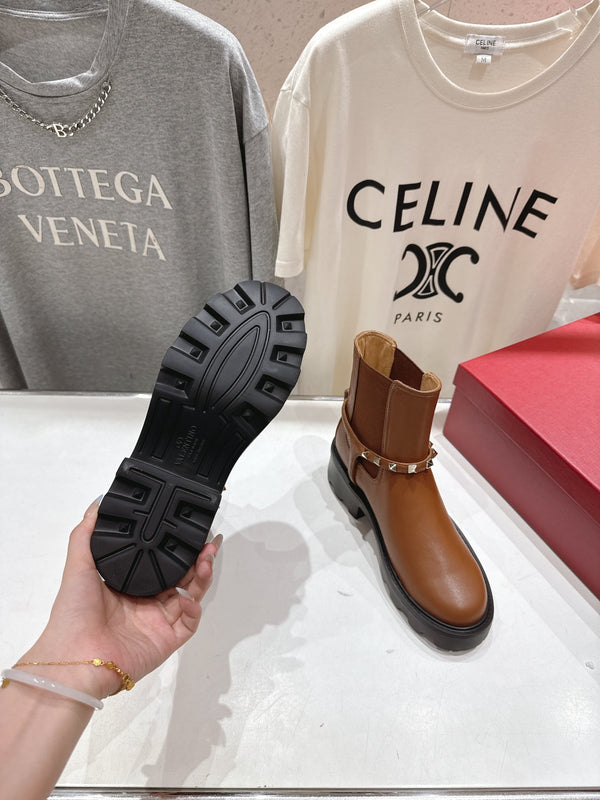 VT ankle boots brown black calfskin 174445