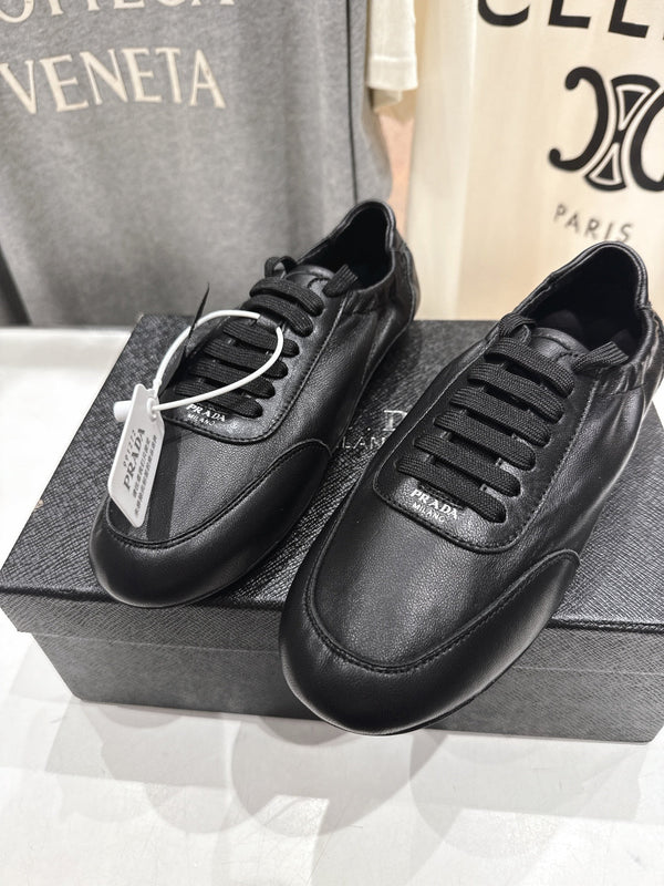 Prada 25s Sneakers black sheepskin 535496