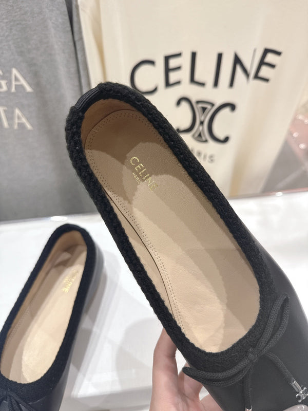 CL 26s Ballet Flats In Black Calfskin With Bow