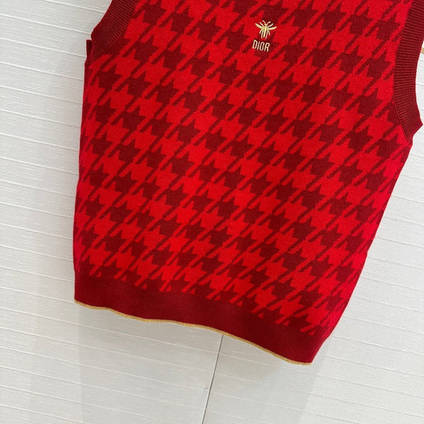 CD 25 Knitted Vest Top Red Wool Cashmere
